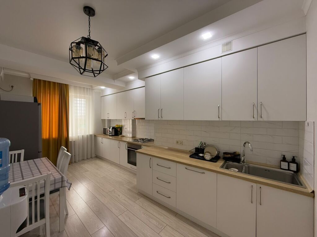 3 комнаты, 97 м², КНУ Элитка, 8 этаж, Евроремонт: фото 3