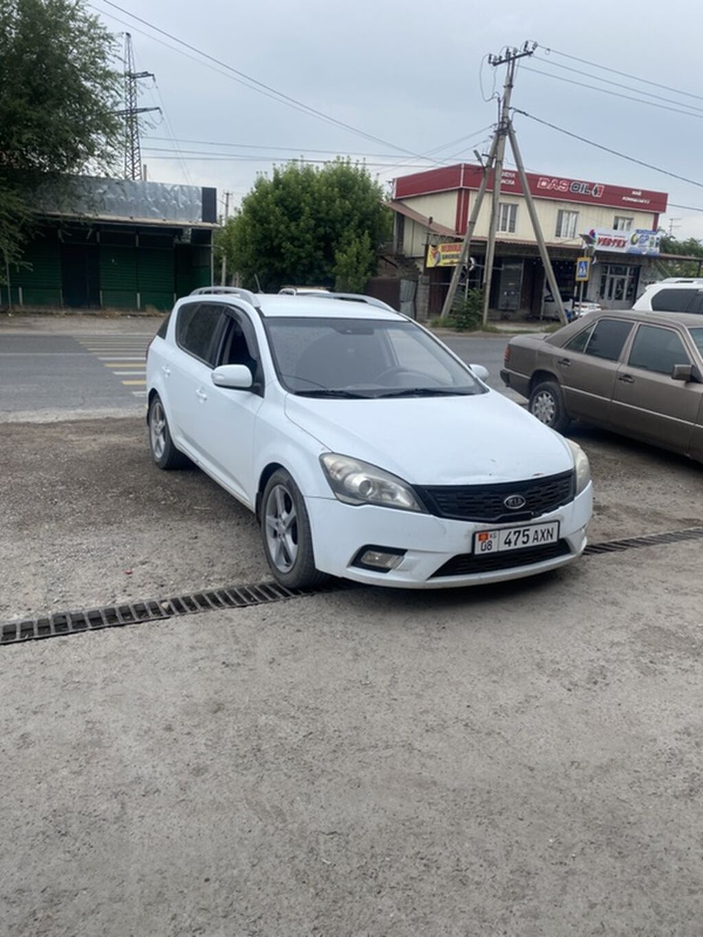 Kia Ceed: 2010 г., 1.6 л, Автомат, Бензин, Универсал: фото 3