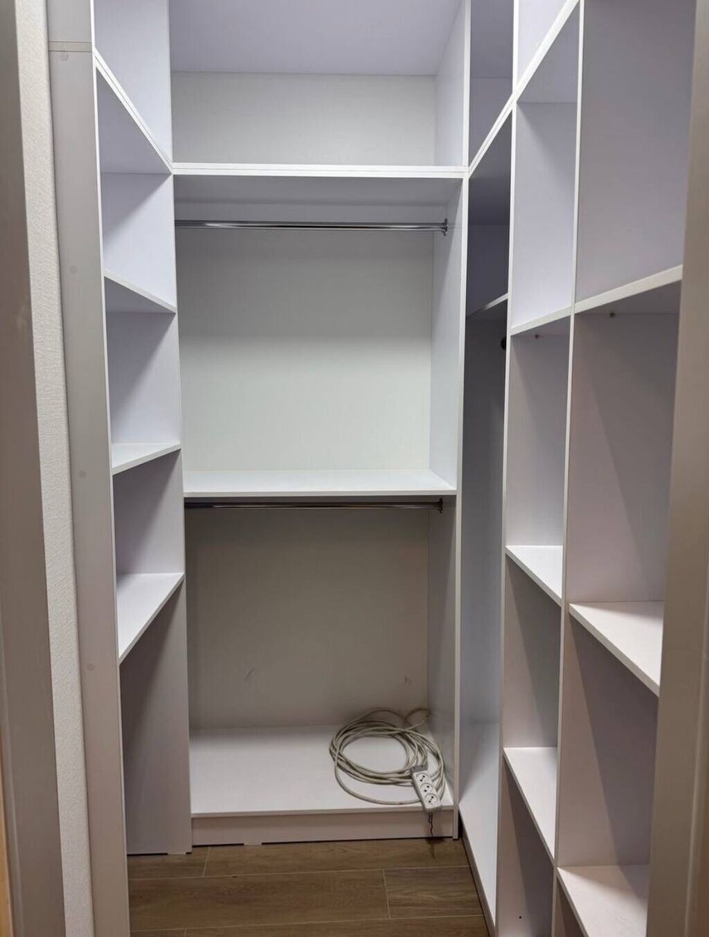 2 комнаты, 69 м², Золотой квадрат Элитка, 13 этаж, Дизайнерский ремонт: фото 3