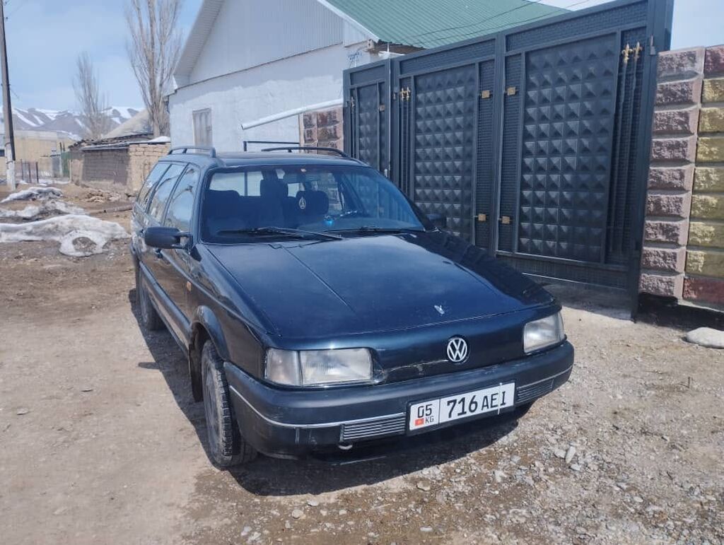 Volkswagen Passat Variant: 1992 г., Универсал: фото 3