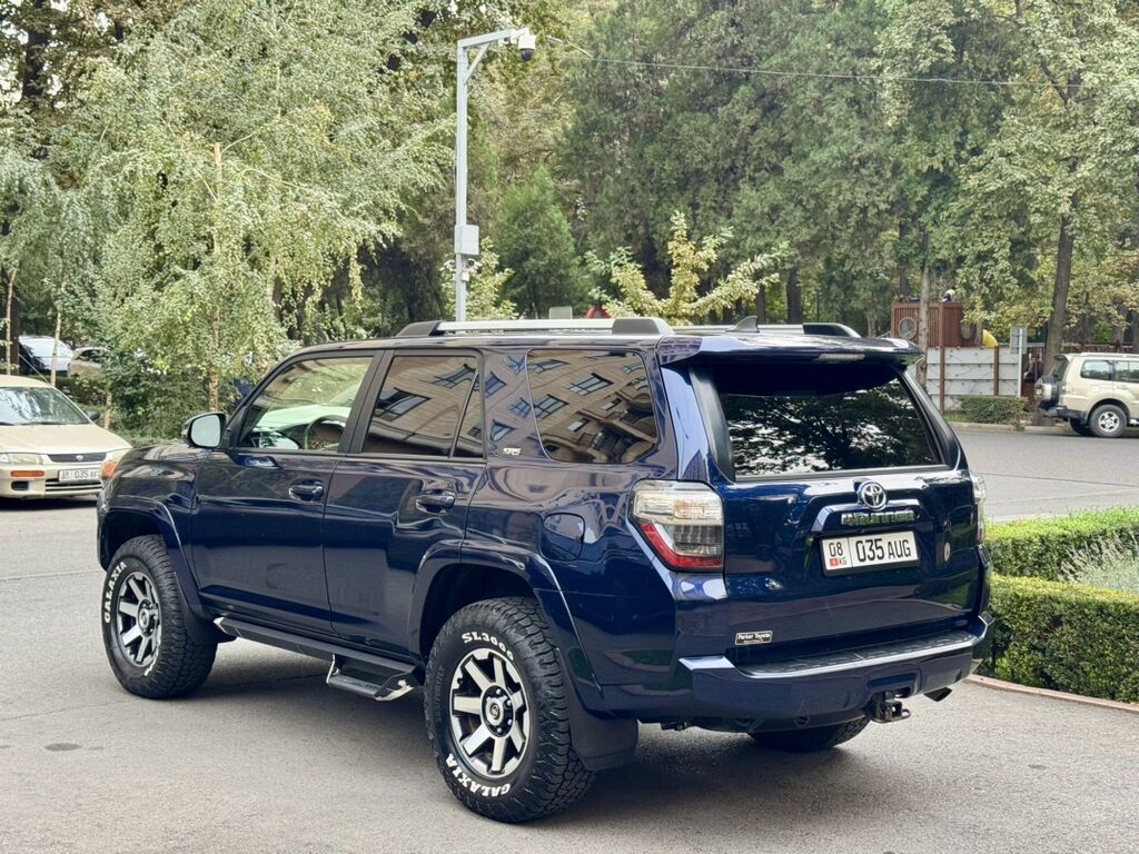 Продам Toyota 4Runner 2019 г., 4 л, автомат, газ: фото 7