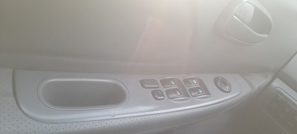 Kia Magentis: 2003 г., 2 л, Газ, Седан: фото 6