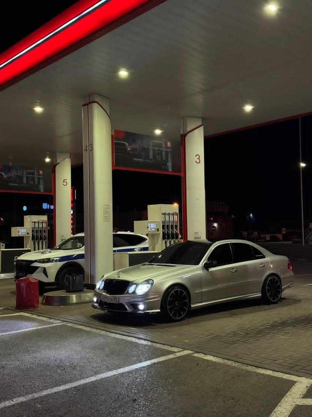 Mercedes-Benz E-Class: 2003 г., Седан: фото 3
