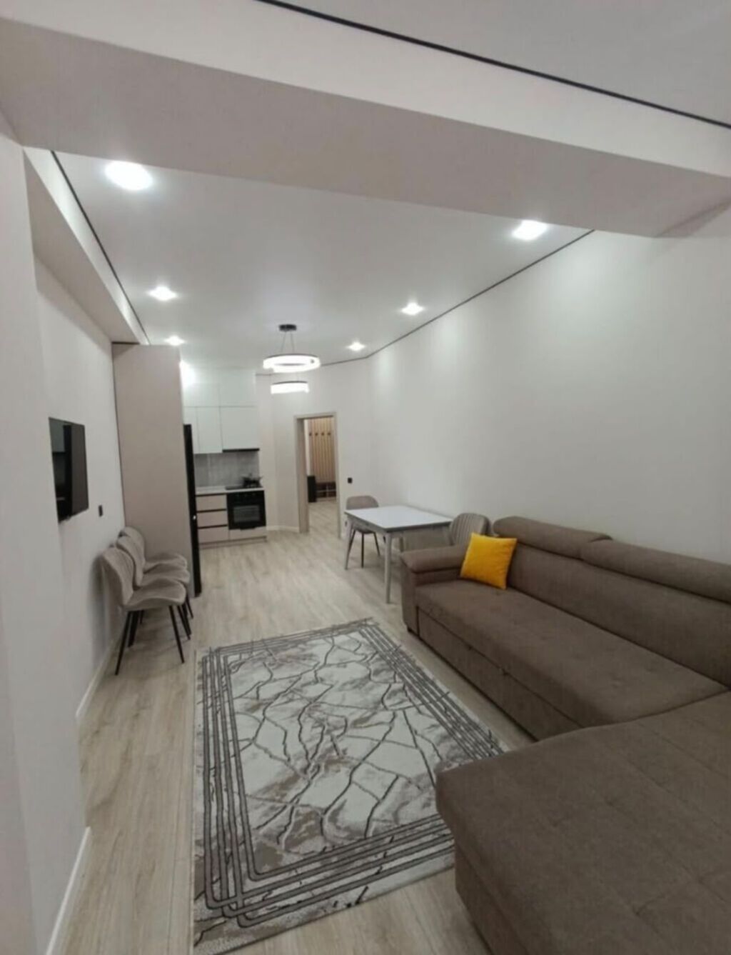2 комнаты, 62 м², Элитка, 5 этаж, Евроремонт: фото 2