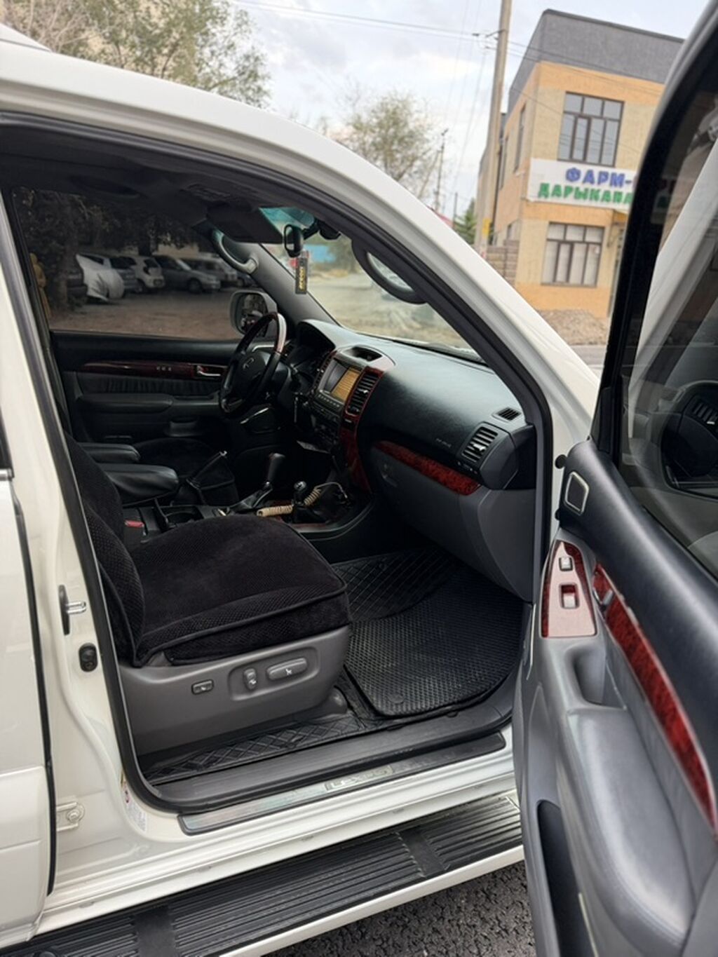 Lexus GX: 2005 г., 4.7 л, Автомат, Бензин, Внедорожник: фото 6