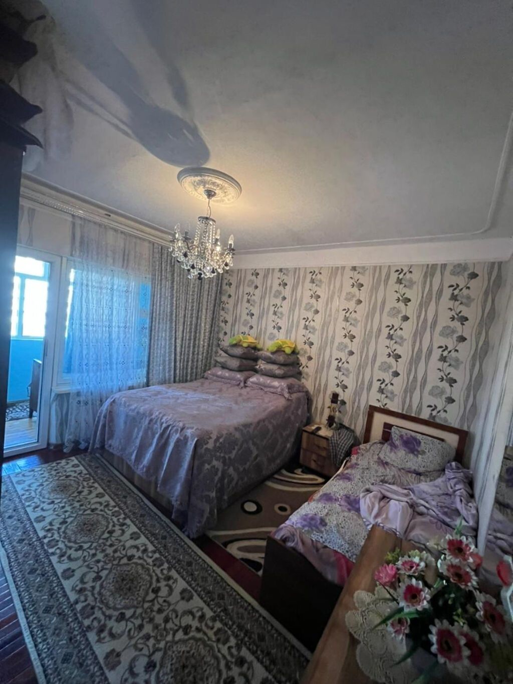 Bakı, 8-ci kilometr, 3 otaqlı, Köhnə tikili, m. Qara Qarayev, 75 kv. m