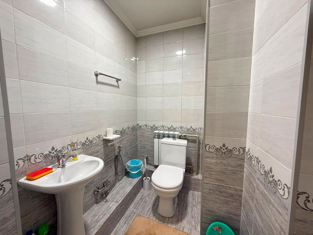 2 комнаты, 74 м², Азия Молл Элитка, 6 этаж, Косметический ремонт: фото 8