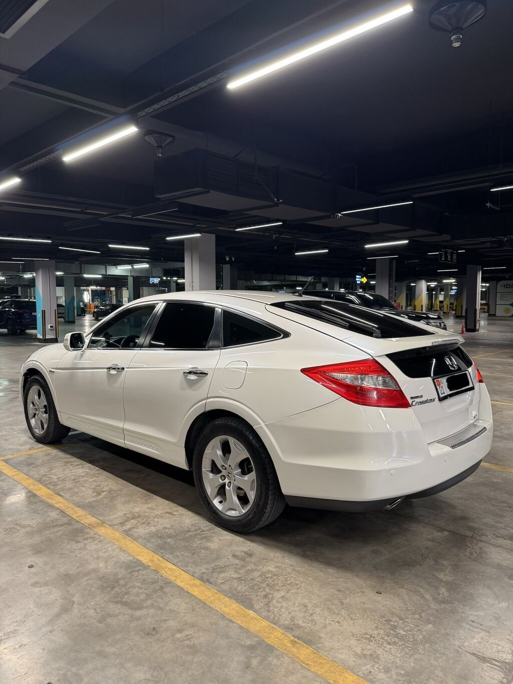 Honda Crosstour: 2011 г., 3.5 л, Автомат, Бензин, Кроссовер: фото 5