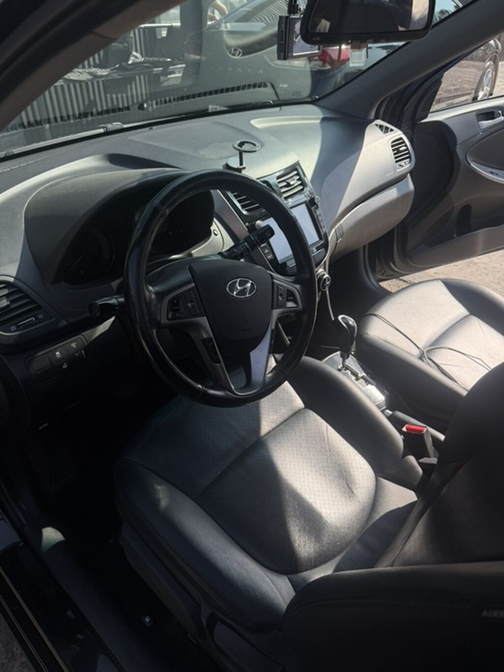 Hyundai Accent: 2019 г., Хэтчбэк: фото 5