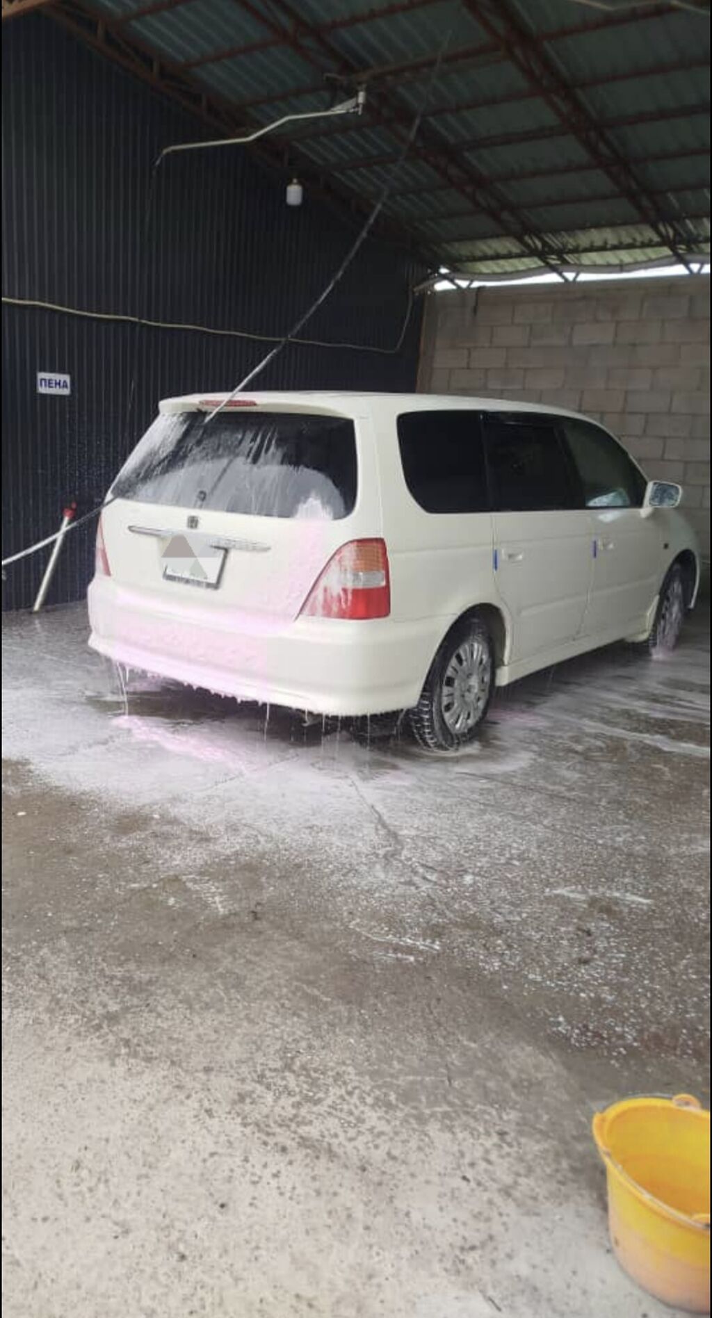 Honda Stream: 2000 г., 2.3 л, Автомат, Бензин, Минивэн: фото 2