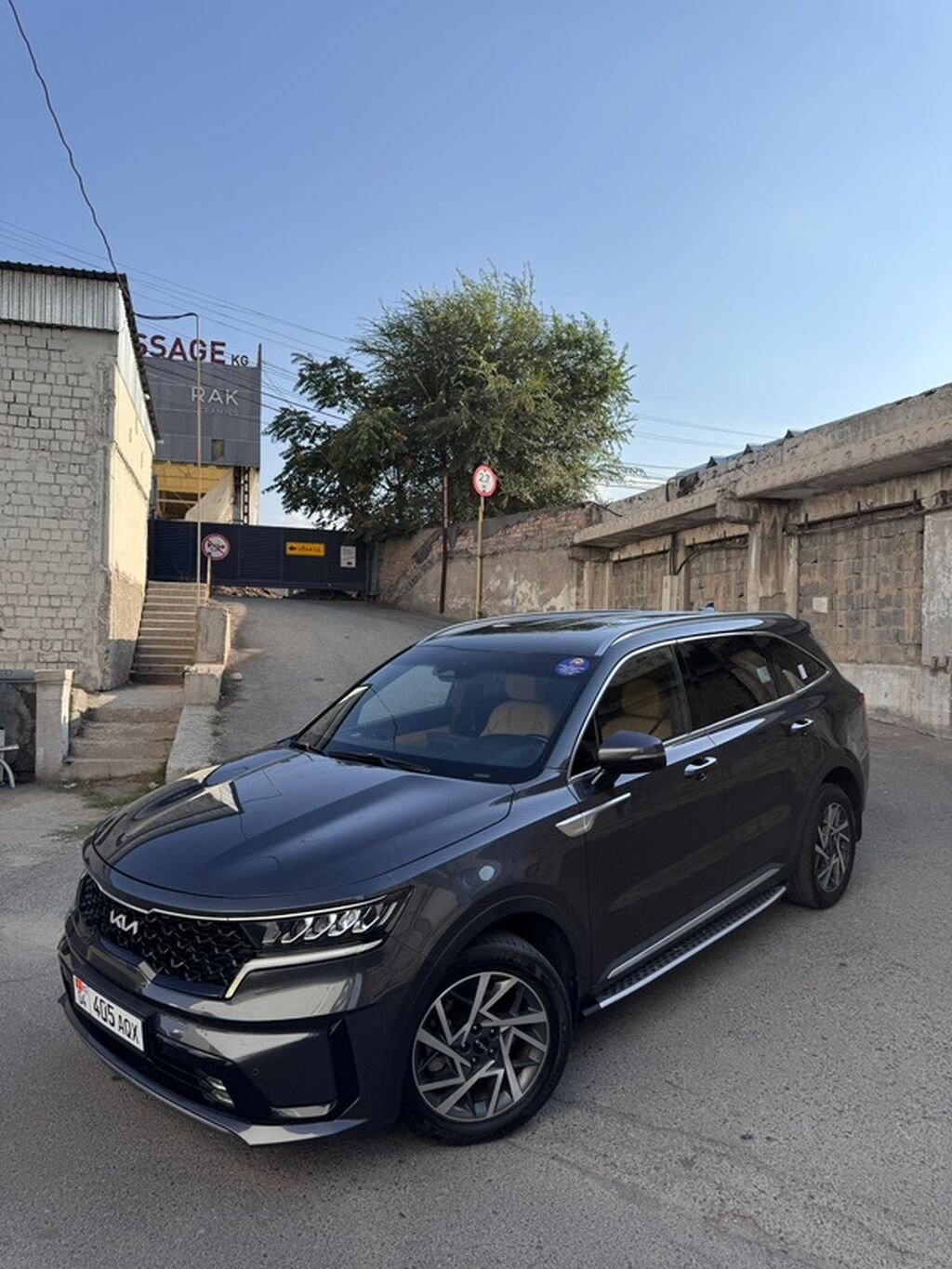 Kia Sorento: 2022 г., 1.6 л, Гибрид, Кроссовер: фото 3