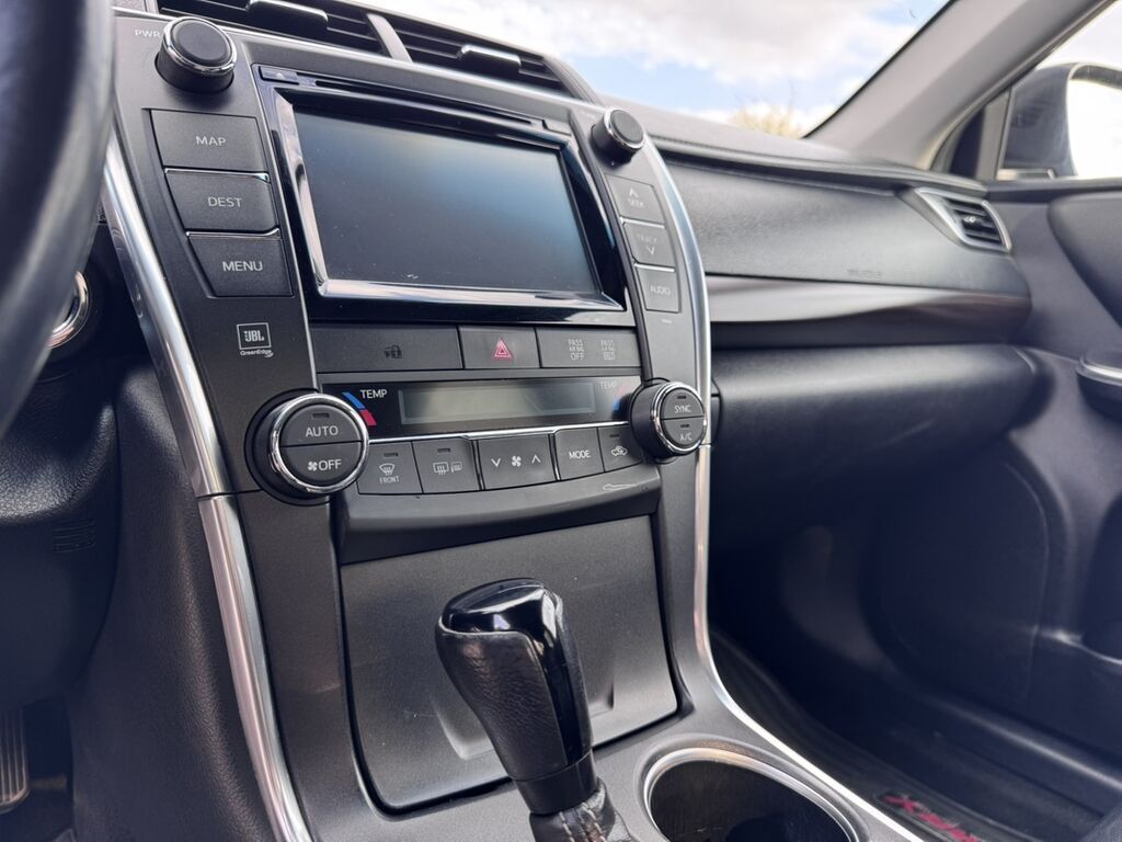 Toyota Camry: 2016 г., Автомат, Бензин, Седан: фото 7