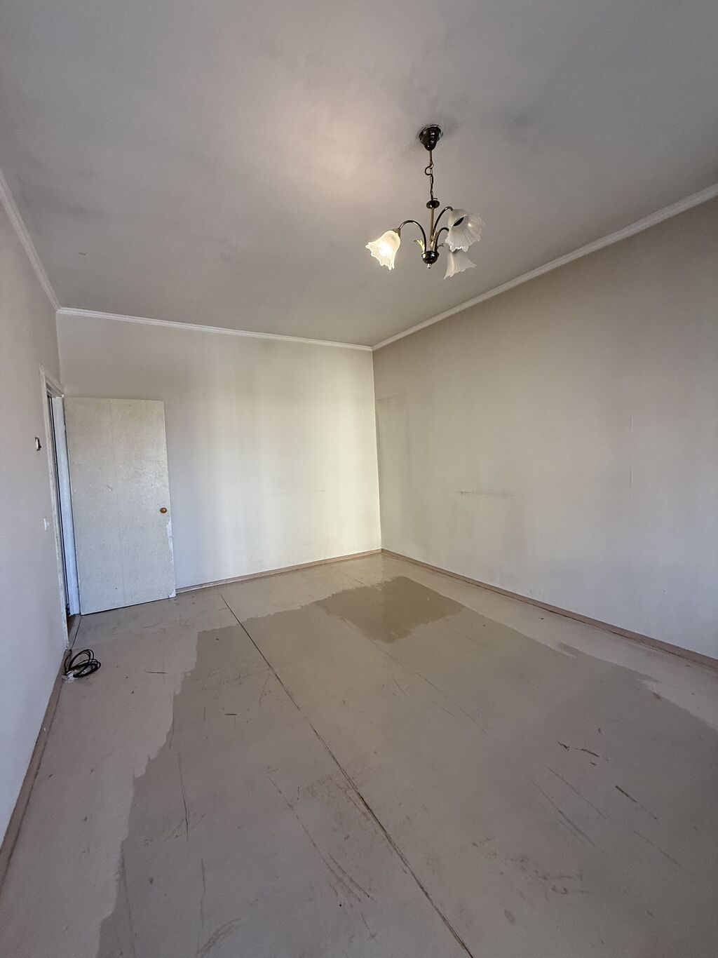 1 комната, 34 м², Центральная мечеть 105 серия, 5 этаж, Старый ремонт: фото 2
