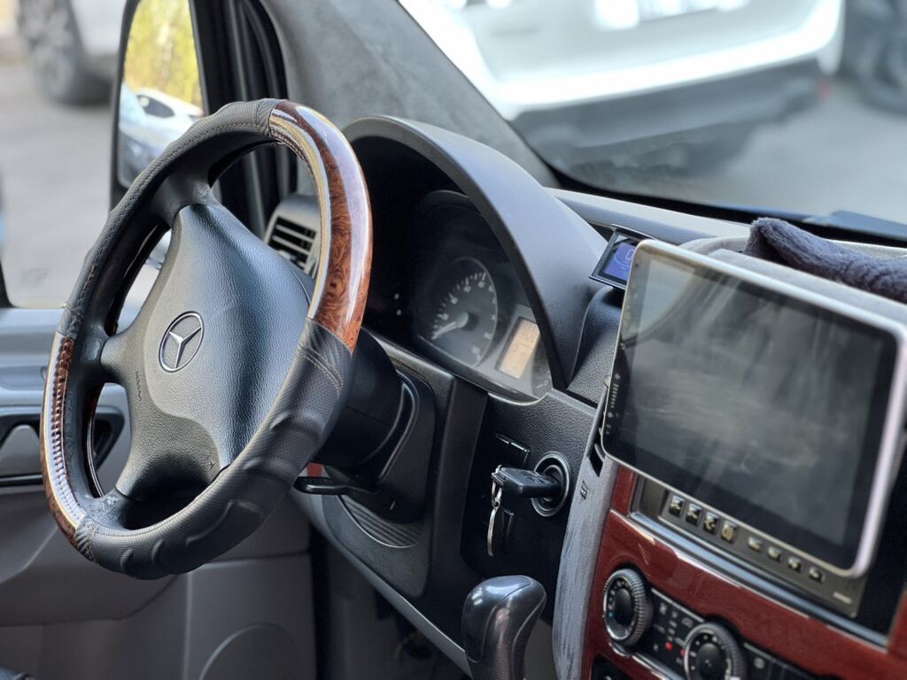 Mercedes-Benz Спринтер: 2009 г., 2.2 л, Автомат, Дизель, Фургон: фото 6