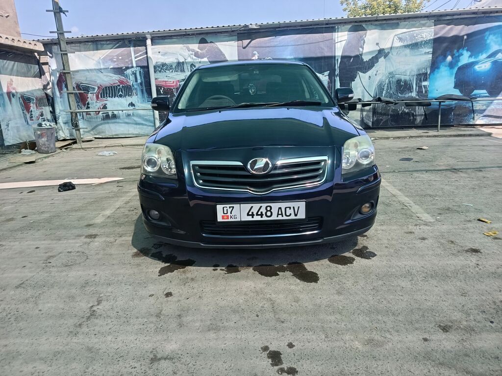 Toyota Avensis: 2004 г., 1.8 л, Автомат, Бензин, Хэтчбэк: фото 2