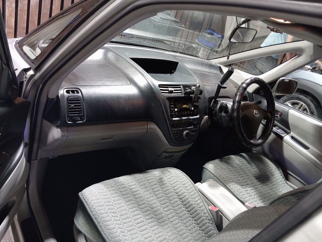 Toyota Opa: 2001 г., 1.8 л, Автомат, Бензин, Универсал: фото 7