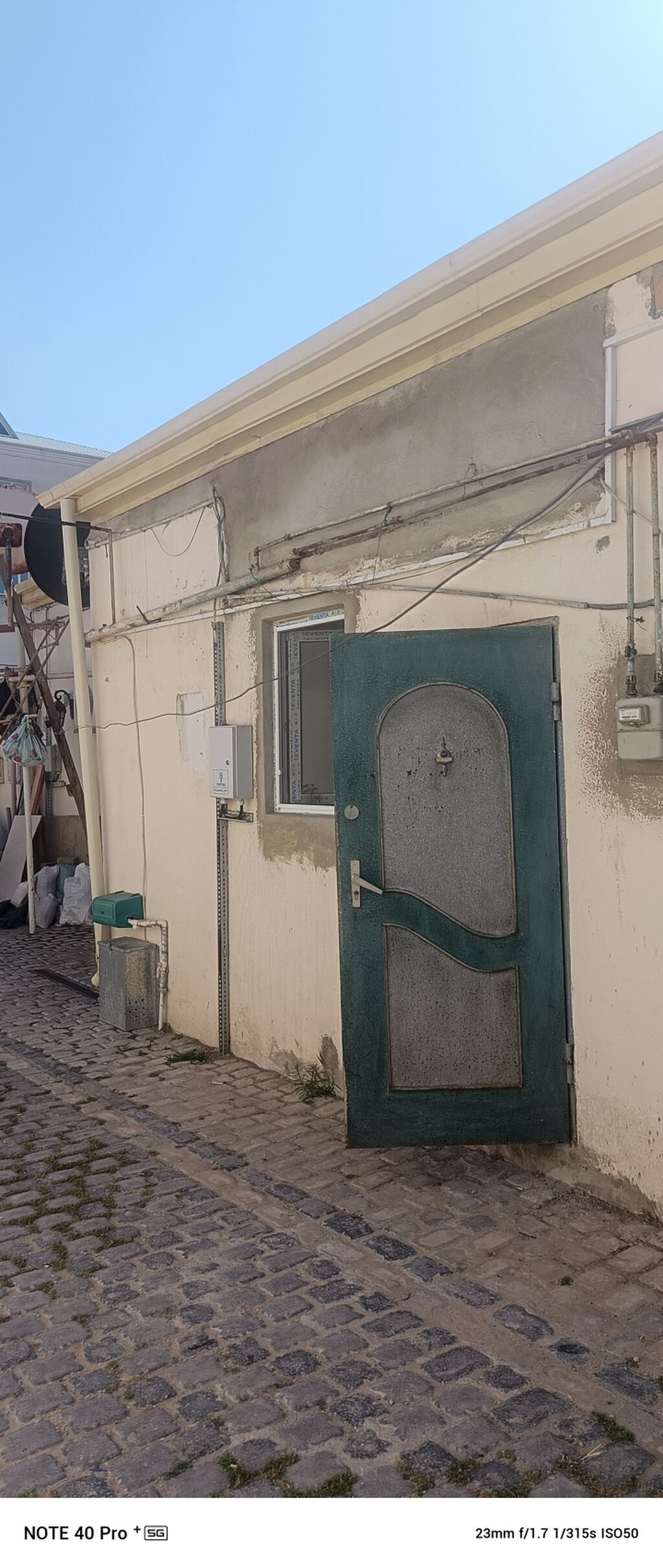 Suraxanı 3 otaqlı, 62 kv. m, Orta təmir