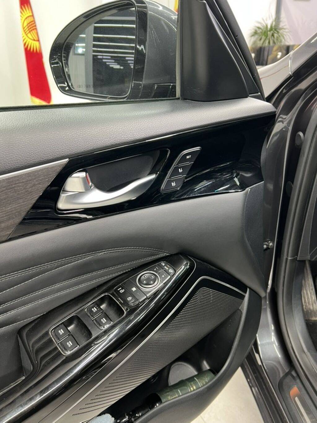 Kia K7: 2020 г., 2.4 л, Автомат, Гибрид, Седан: фото 8