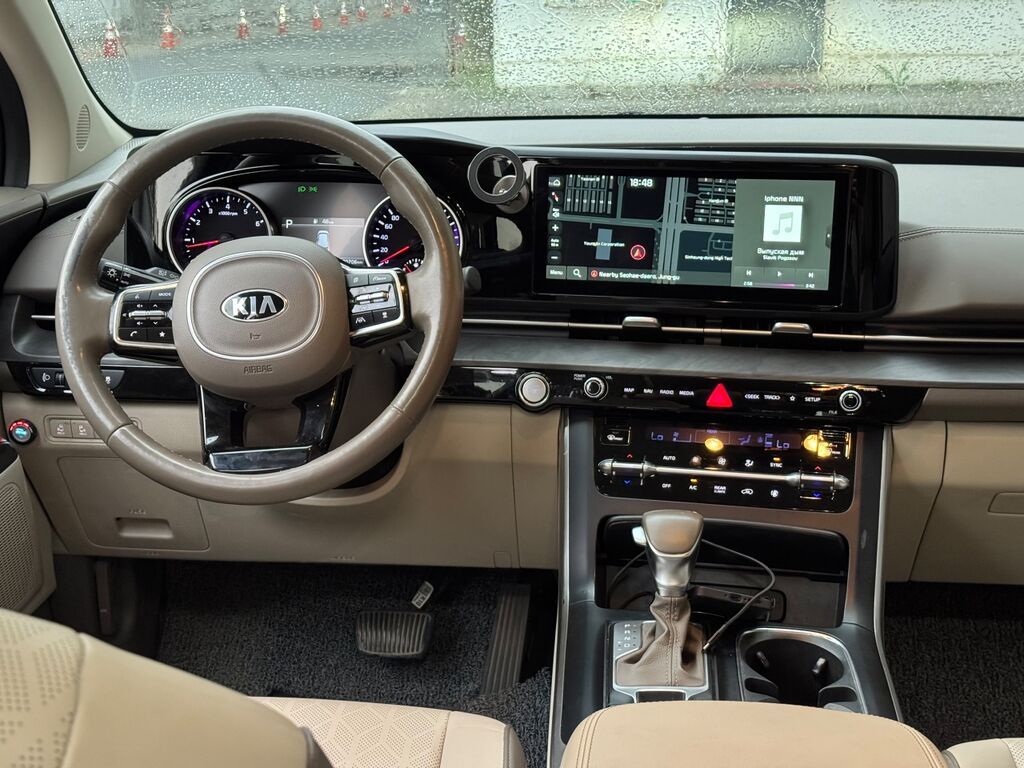 Kia Carnival: 2021 г., 2.2 л, Автомат, Газ, Минивэн: фото 8