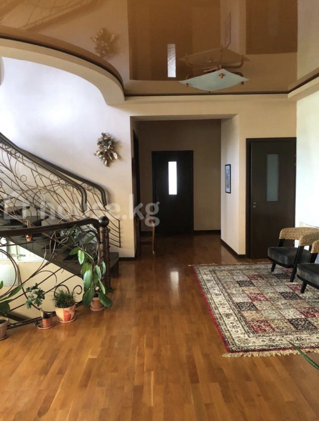 650 м², 6 комнат и более, Ата-Тюрк парк, Без подселения: фото 2
