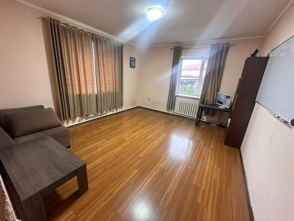 70 м², 4 комнаты, ул. Баялинова / Орозбекова, Только девушкам: фото 6