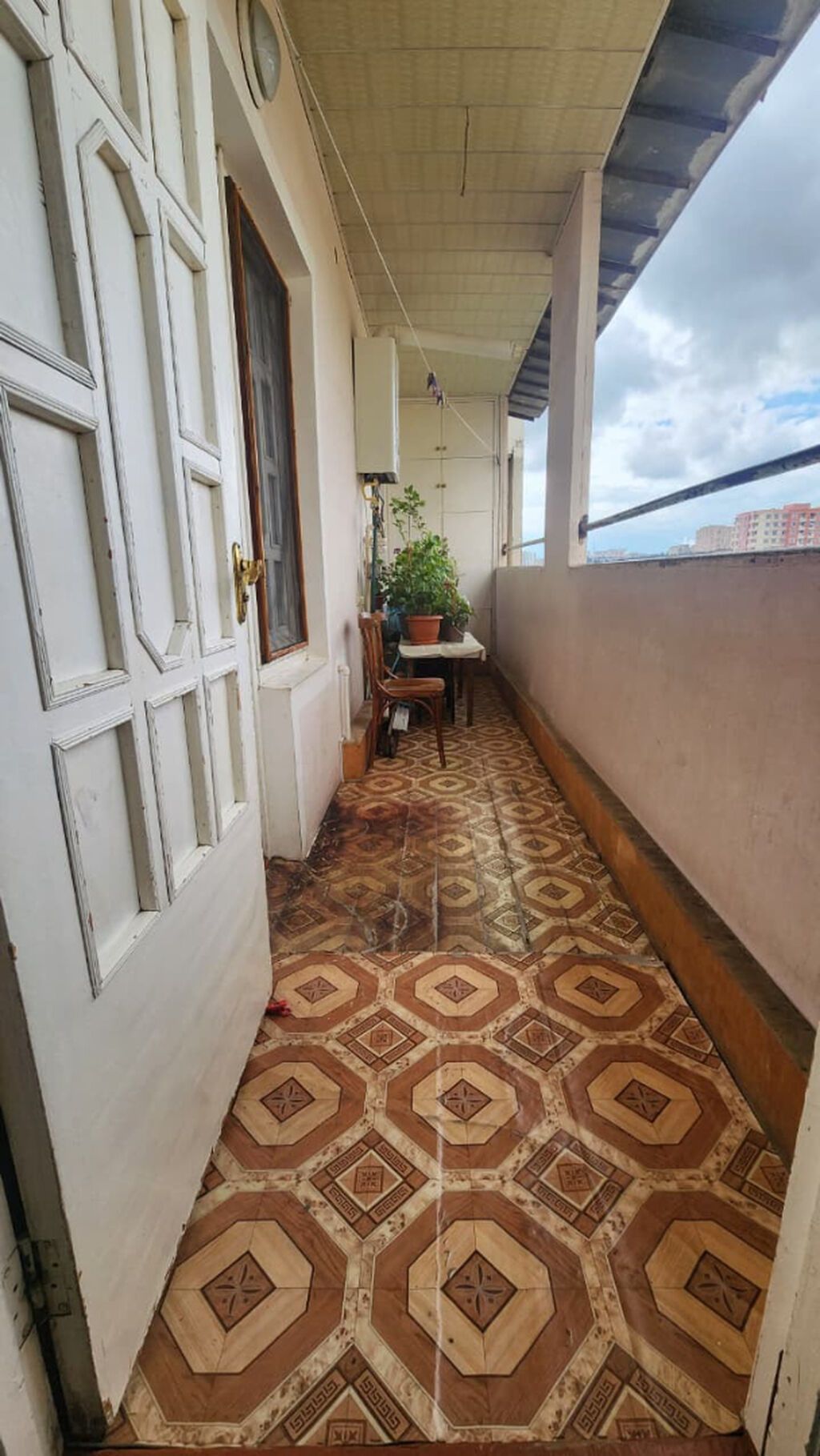 Bakı, Qaraçuxur qəs., 5 otaqlı, Köhnə tikili, 110 kv. m
