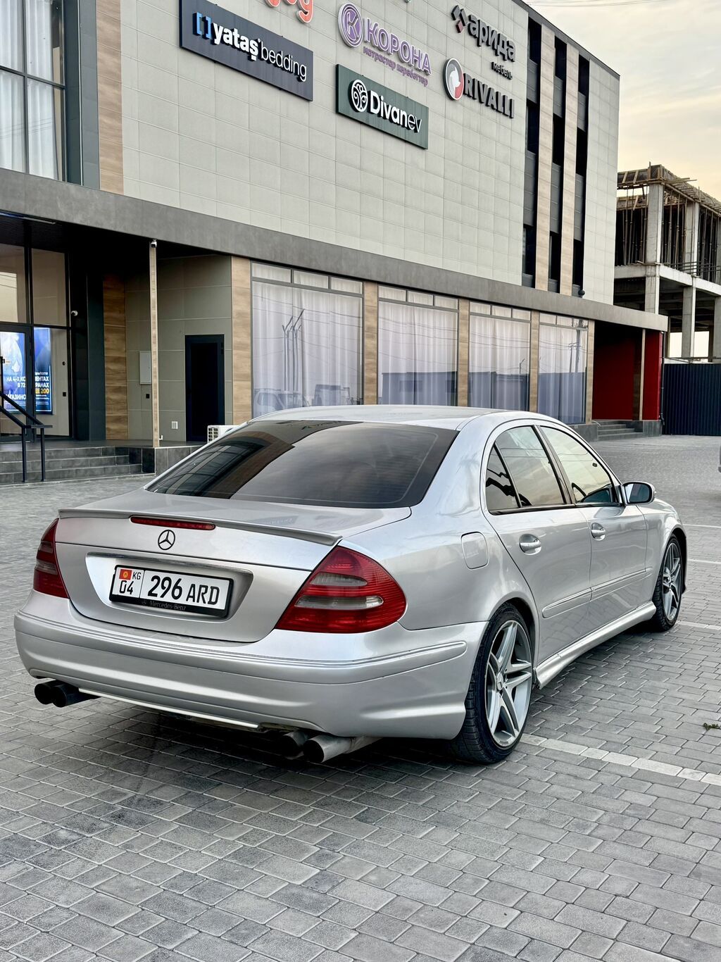 Mercedes-Benz E-Class: 2003 г., 3.2 л, Автомат, Бензин, Седан: фото 4