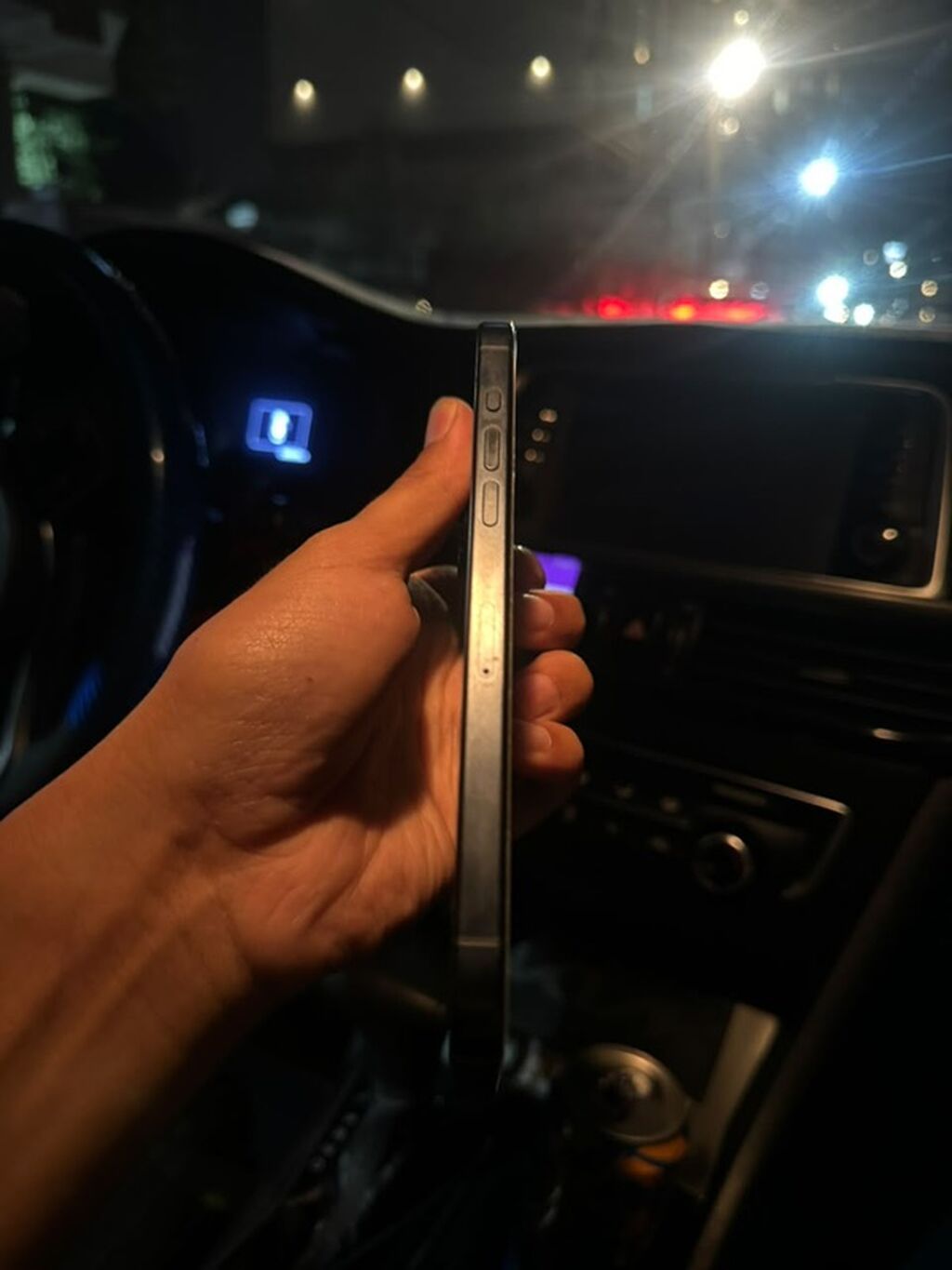 IPhone 15 Pro Max, Б/у, 512 ГБ, Графит, Чехол, Коробка, 80 %: фото 3