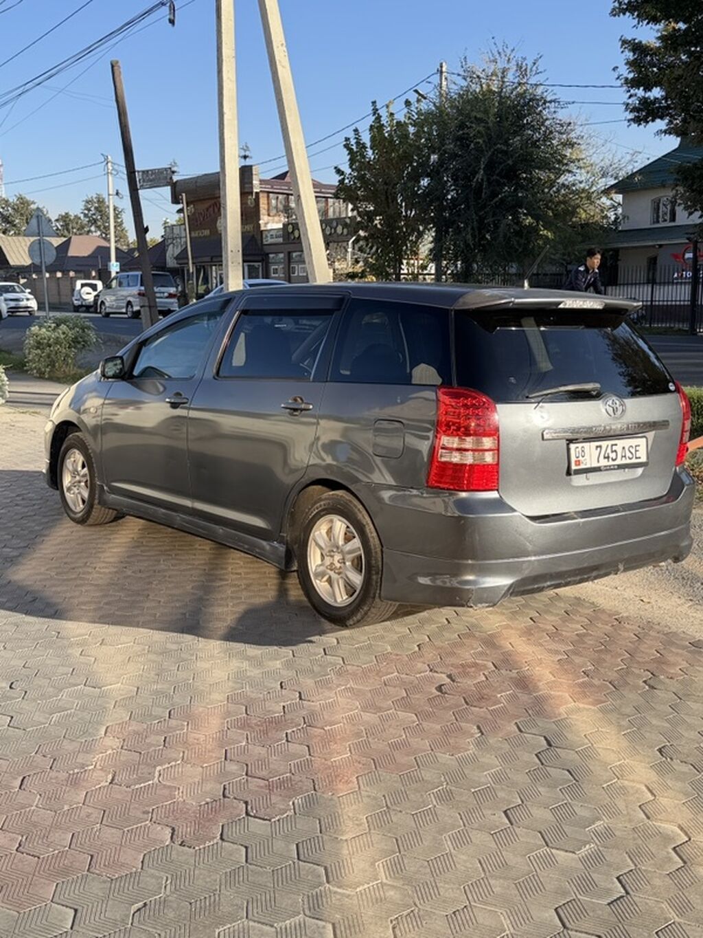 Toyota WISH: 2003 г., 1.8 л, Автомат, Газ, Минивэн: фото 4