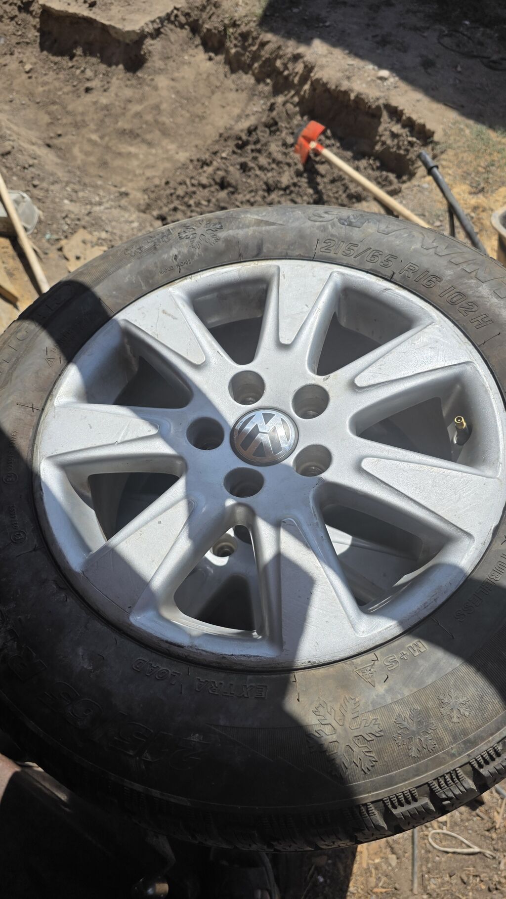 Комплект зимних колес на дисках Volkswagen. разболтовка 5/112 - Шины: фото 2