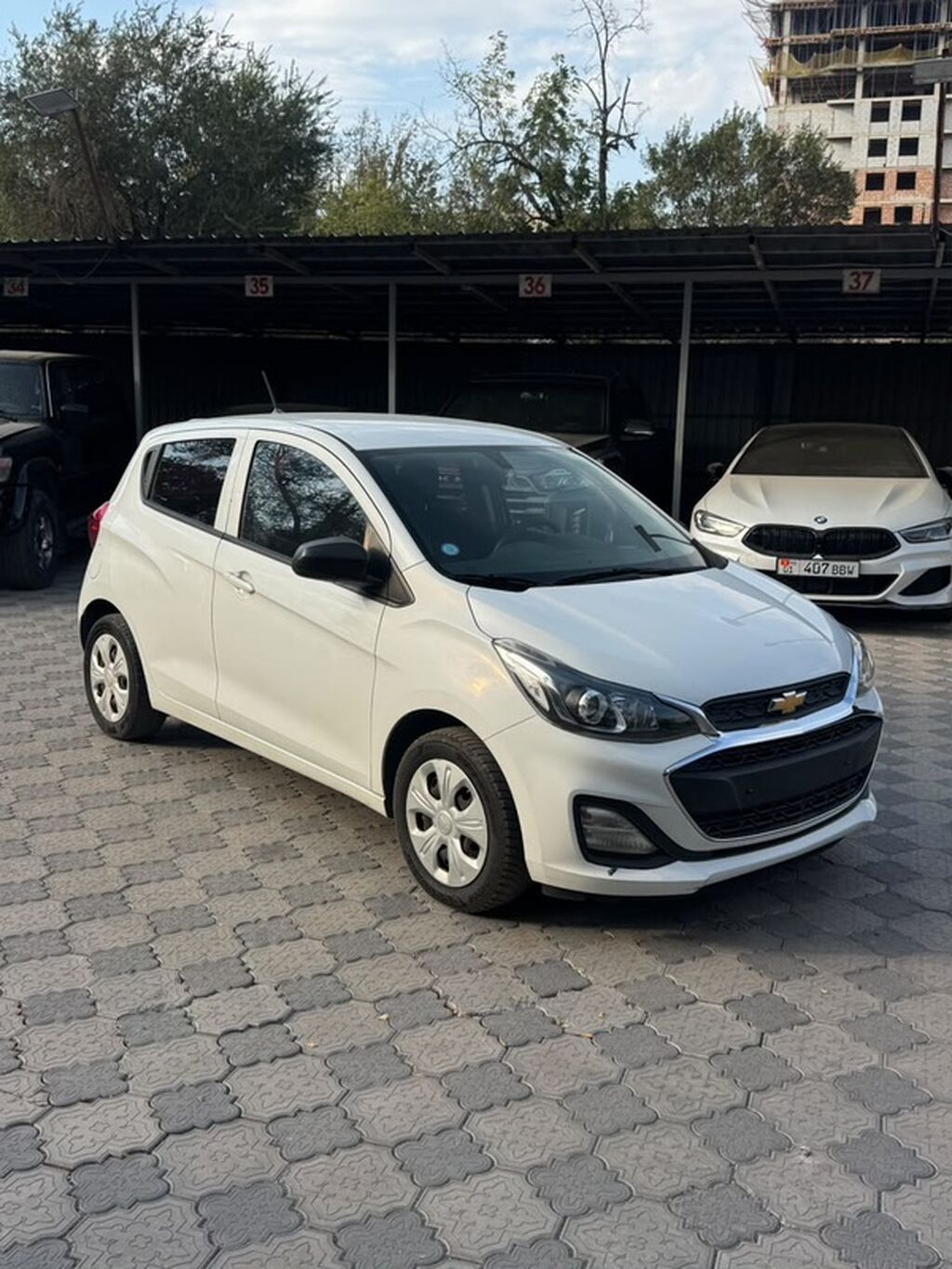 Chevrolet Spark: 2018 г., 1 л, Автомат, Бензин, Хэтчбэк: фото 2