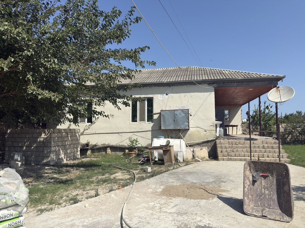 Bakı, Türkan qəs., 110 kv. m, 3 otaqlı, Hovuzsuz, Qaz, Kombi, Artezian quyusu