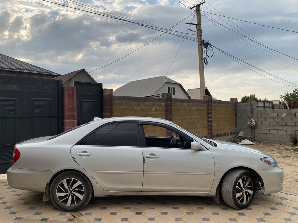 Toyota Camry: 2003 г., 2.4 л, Автомат, Газ, Седан: фото 3