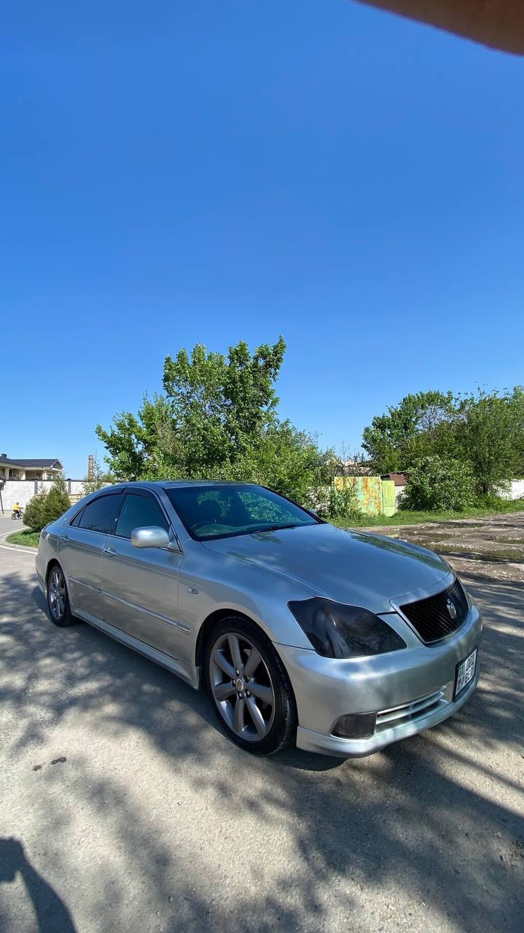 Toyota Crown: 2004 г., 3 л, Автомат, Бензин, Седан: фото 1