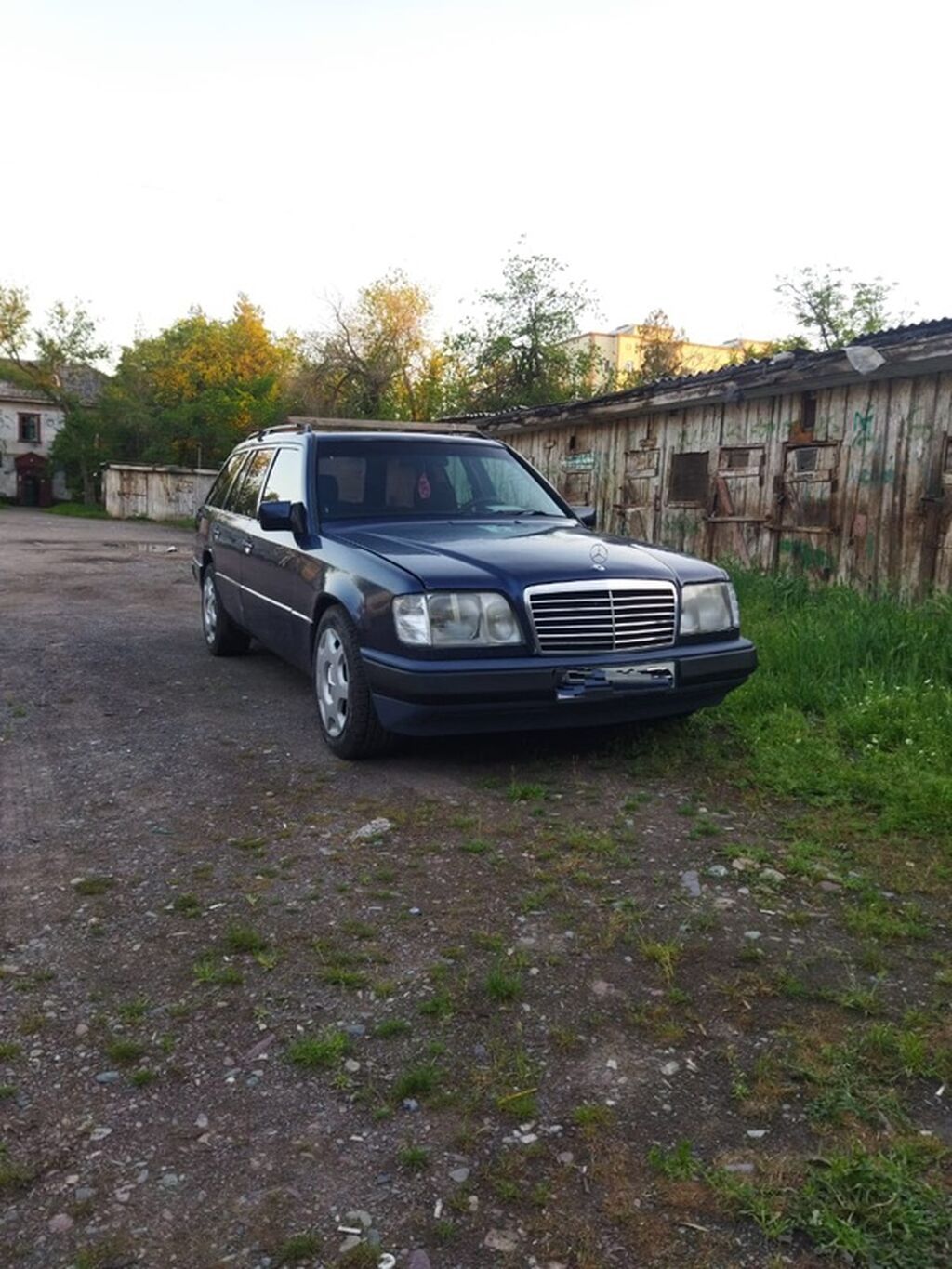 Mercedes-Benz W124: 1995 г., 2.8 л, Механика, Бензин, Универсал: фото 2