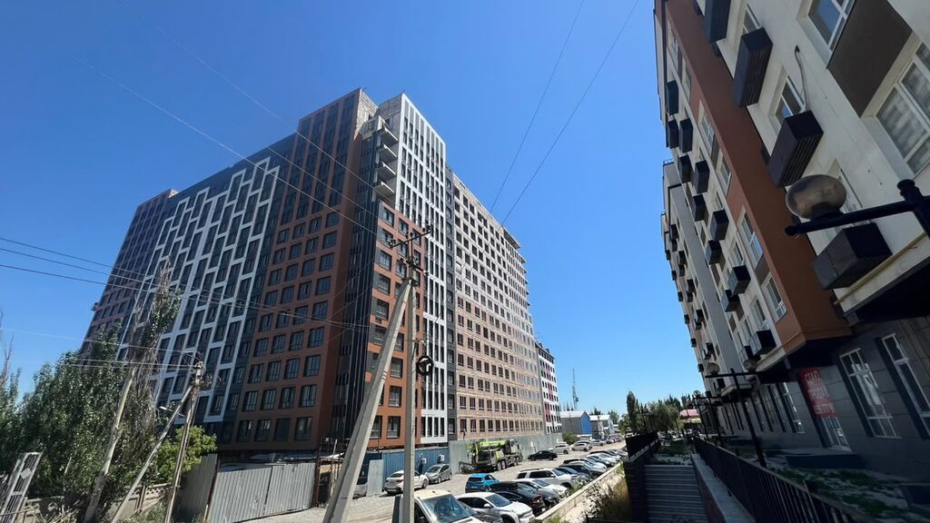 Строится, Элитка, 3 комнаты, 89 м²: фото 2