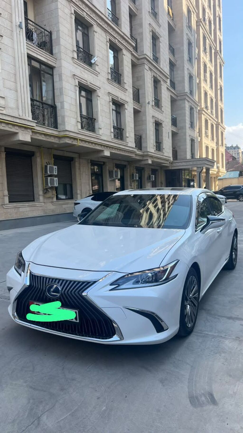 Lexus ES: 2020 г., 2.5 л, Автомат, Гибрид, Седан: фото 1