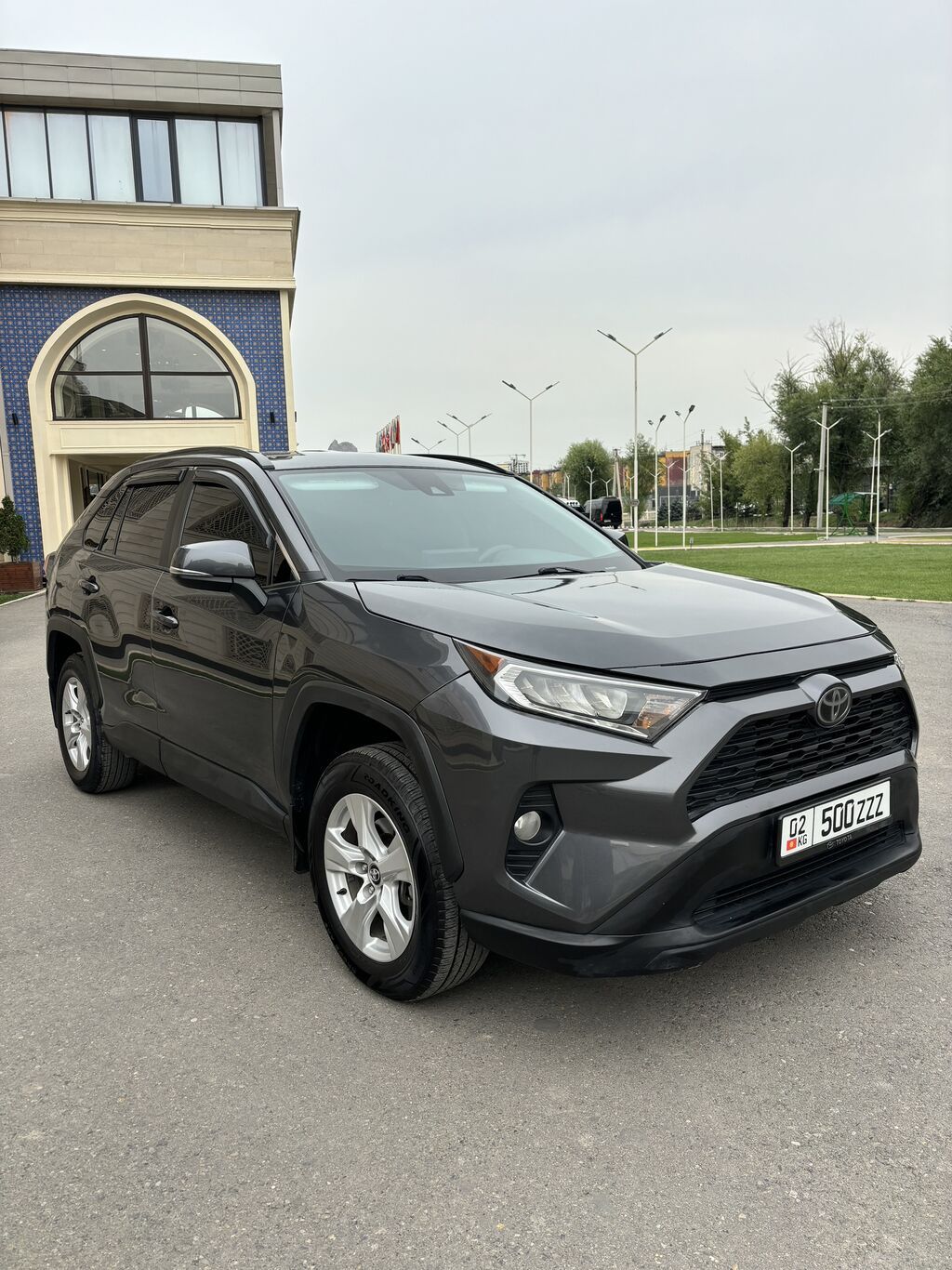 Toyota RAV4: 2020 г., 2.5 л, Автомат, Бензин, Кроссовер: фото 5