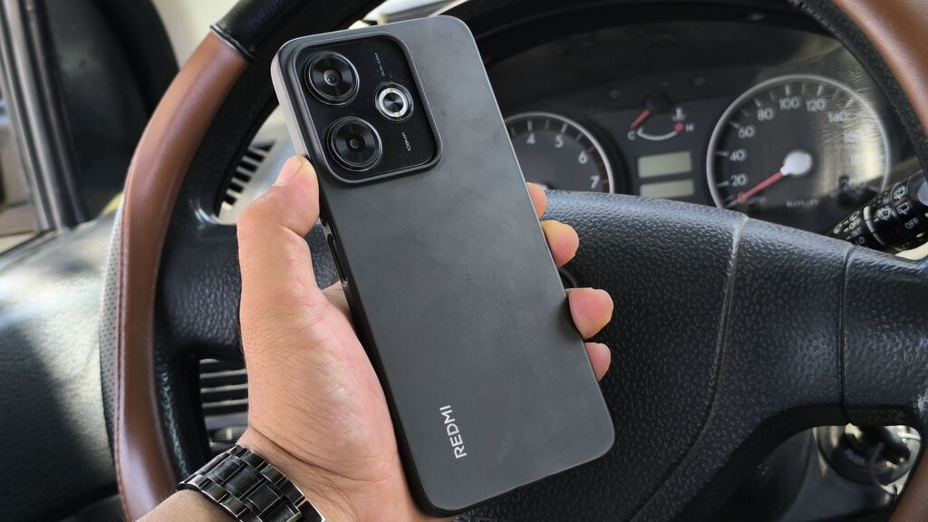 Redmi, Redmi 13, Б/у, 256 ГБ, цвет - Черный, 2 SIM: фото 1