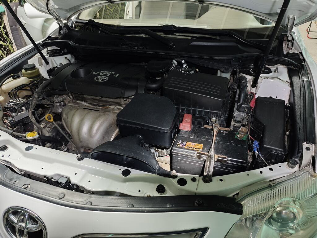 Toyota Camry: 2010 г., 2.5 л, Автомат, Бензин, Седан: фото 3