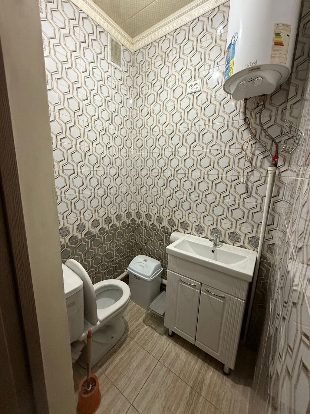 2 комнаты, 65 м², Элитка, 2 этаж: фото 3