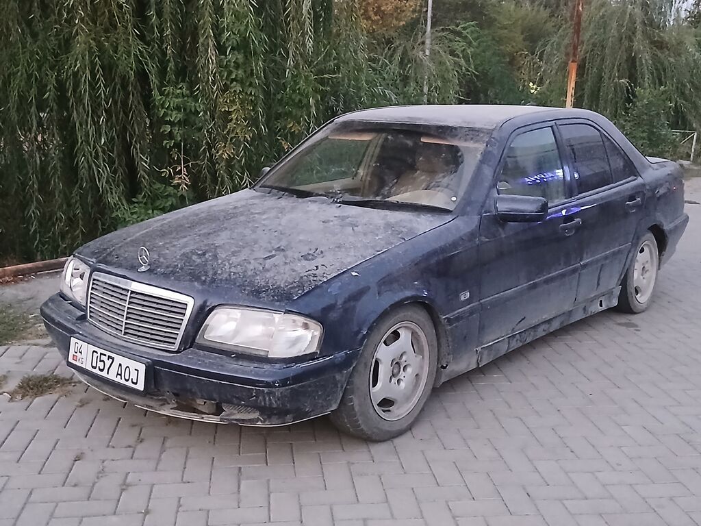 Mercedes-Benz C-Class: 1999 г., 2.4 л, Механика, Бензин, Седан: фото 3