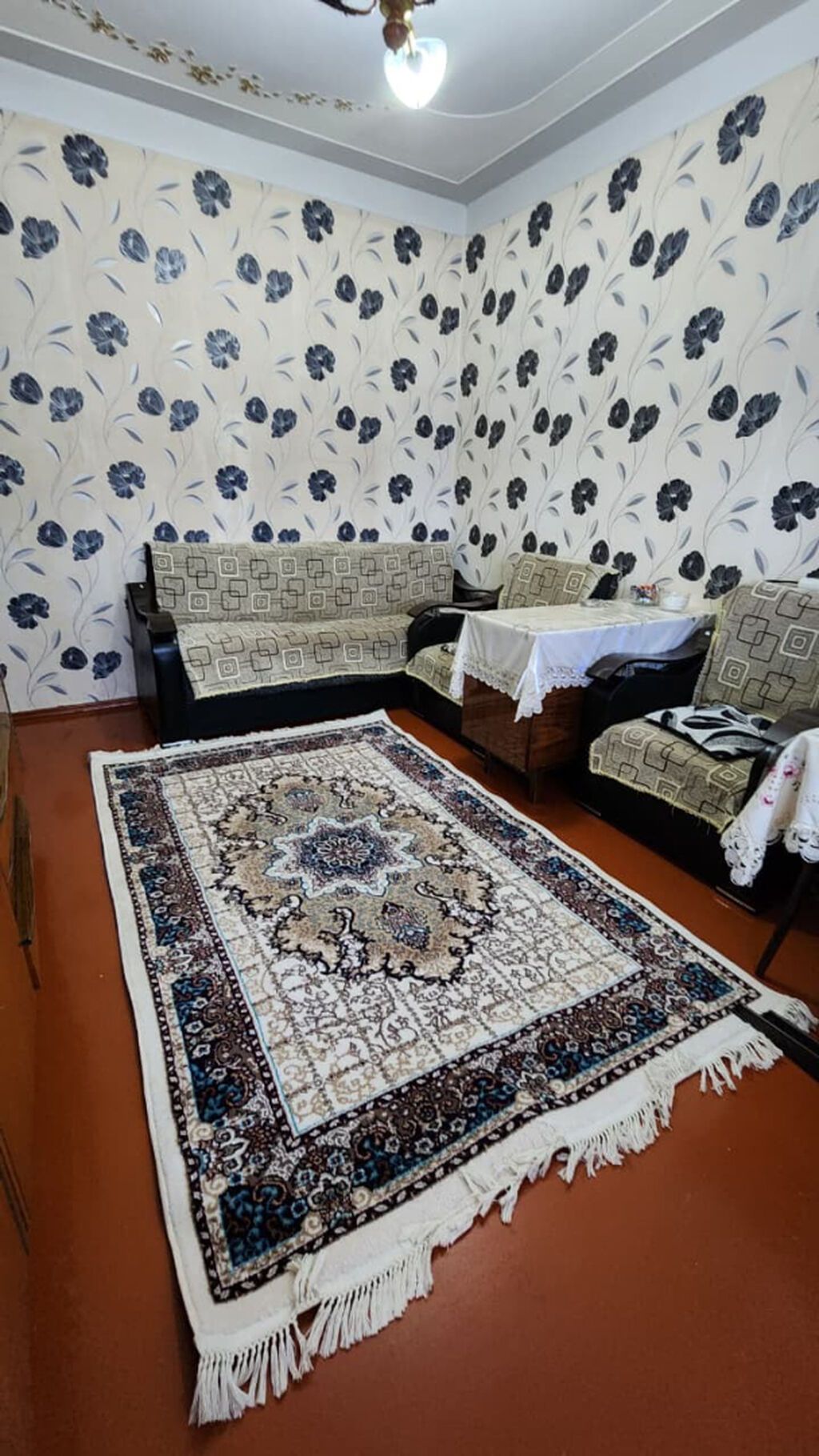 Bakı, Qaraçuxur qəs., 5 otaqlı, Köhnə tikili, 110 kv. m