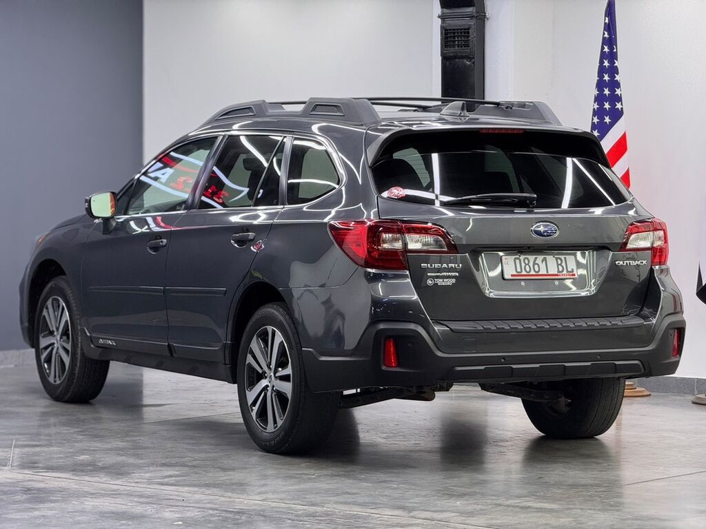 Subaru Outback: 2019 г., 2.5 л, Автомат, Бензин, Универсал: фото 2