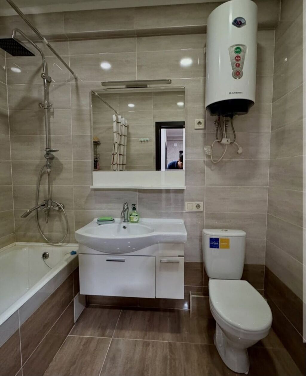 1 комната, 46 м², Верхний Джал Элитка, 4 этаж, Евроремонт: фото 1