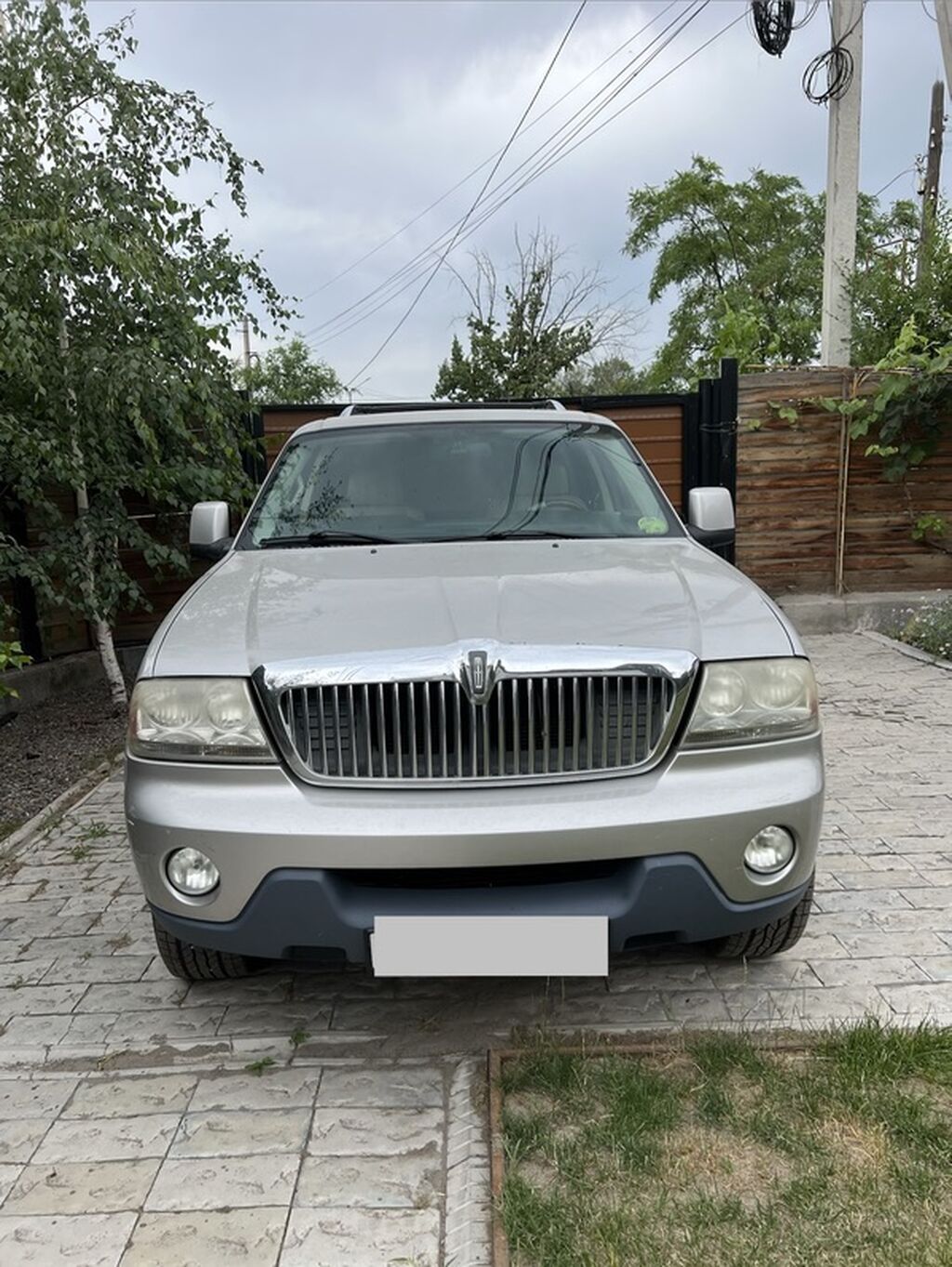 Lincoln Aviator: 2005 г., 4.6 л, Автомат, Бензин, Внедорожник: фото 1