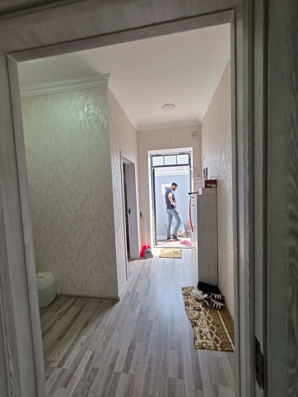 3 otaqlı, 100 kv. m, Kredit yoxdur, Yeni təmirli