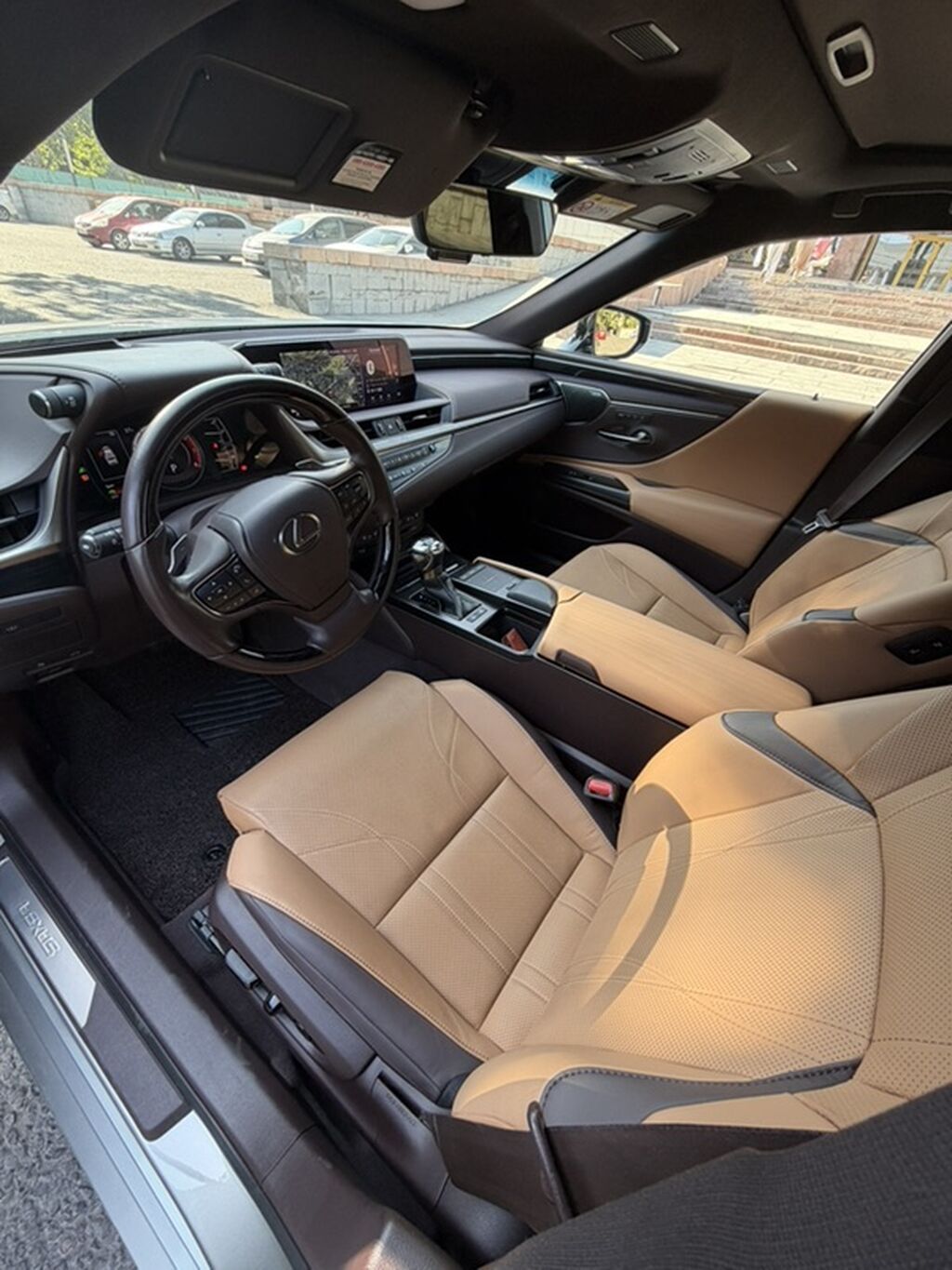 Lexus ES: 2021 г., 2.5 л, Автомат, Гибрид, Седан: фото 5