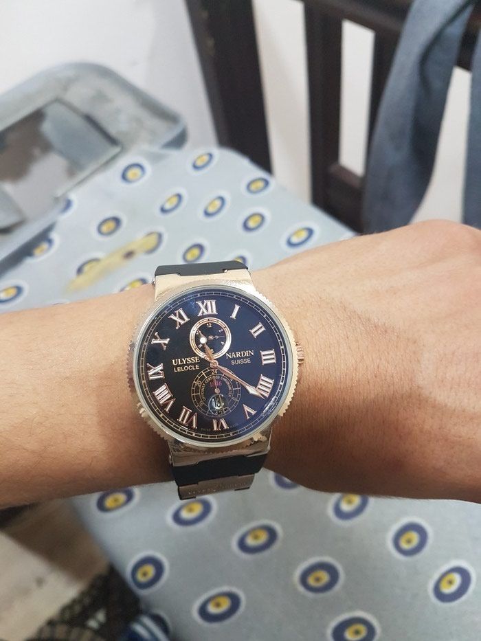 продаю Ulysse Nardin Original цена 4000 цена 4000 Kgs наручные