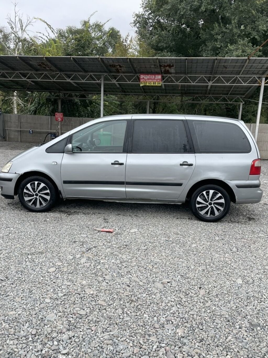Ford Galaxy: 2002 г., 2 л, Механика, Бензин, Минивэн: фото 6